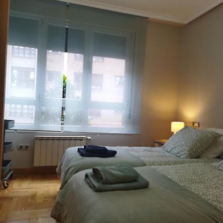 Centrico Apartamento Oviedo Parking Y Wifi Gratuitos Admite Mascotas Dış mekan fotoğraf