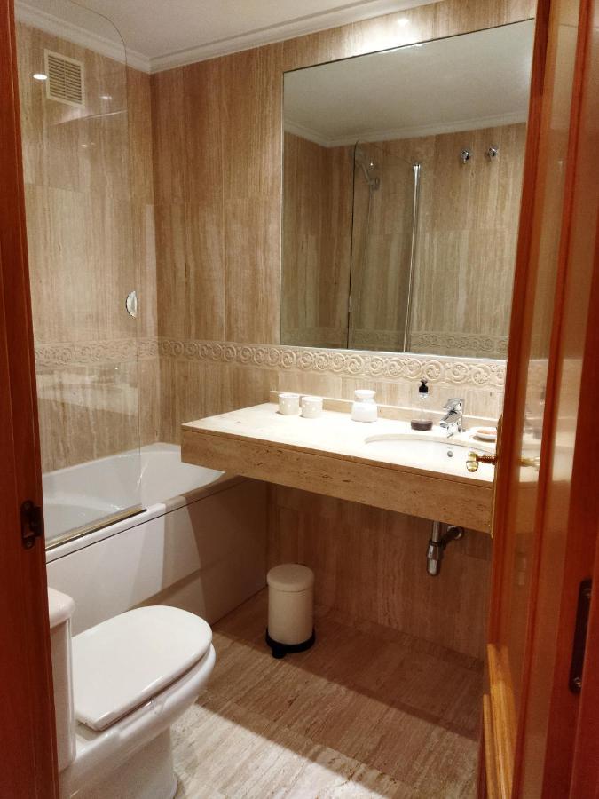 Centrico Apartamento Oviedo Parking Y Wifi Gratuitos Admite Mascotas Dış mekan fotoğraf